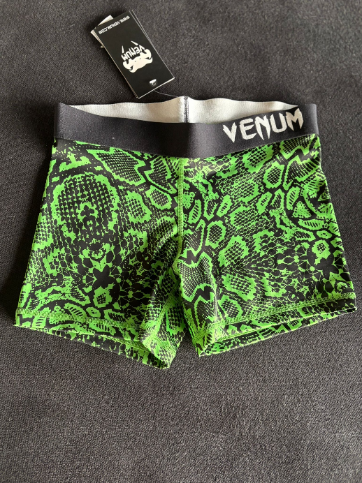 VENUM SHORTS DONNA FUSION VERDI