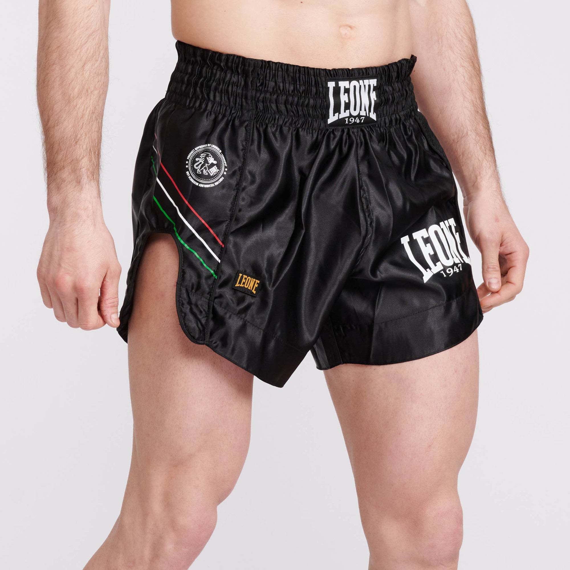 LEONE SHORT THAI FLAG NERO